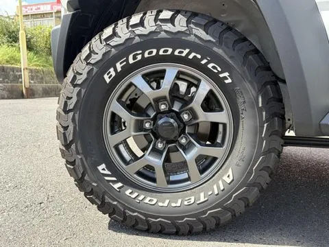 Suzuki Jimny Nomade
