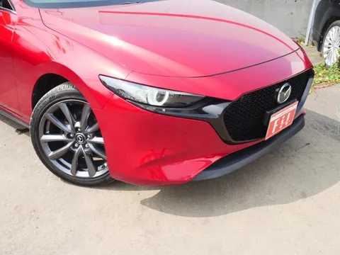 Mazda MAZDA3 Fastback