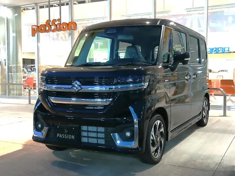 Suzuki Spacia