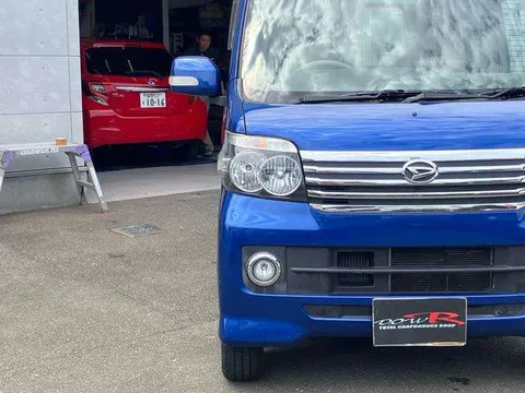 Daihatsu Atrai Wagon