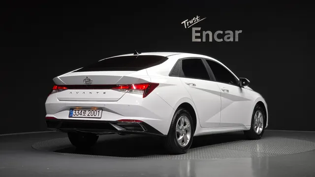 Hyundai Elantra (Avante)