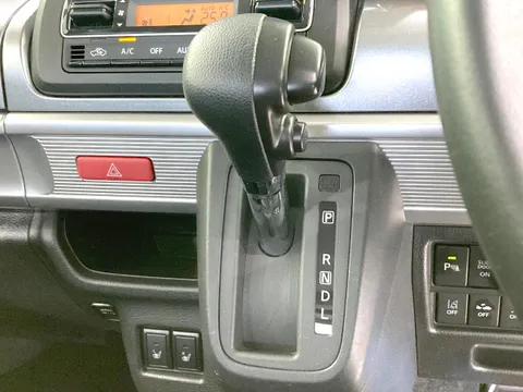 Suzuki Spacia Gear