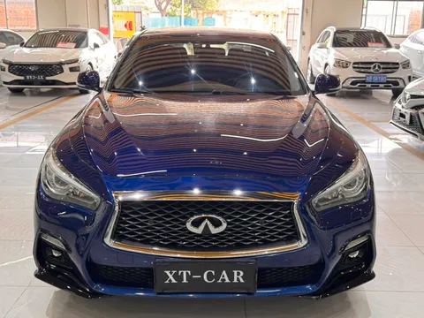 Infiniti Q50L