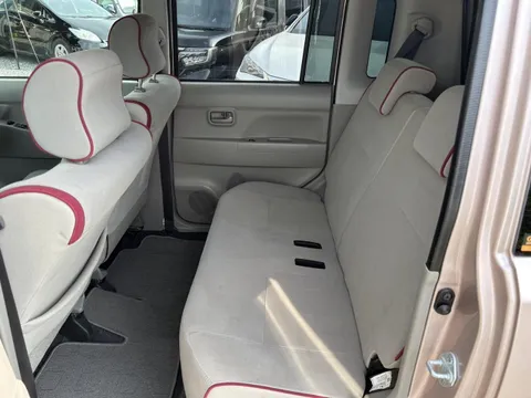 Toyota Pixis Space