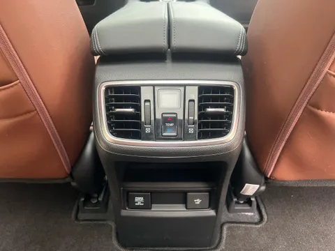 Honda UR-V
