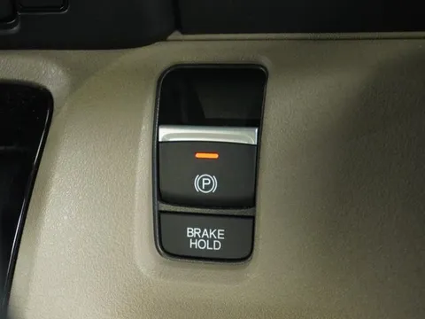 Honda N-BOX Joy
