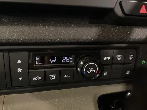 Honda N-BOX Joy