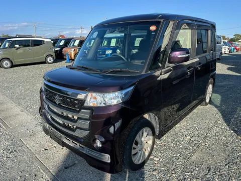 Suzuki Spacia Custom Z