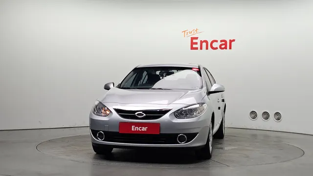 Renault SM3