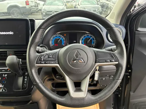 Mitsubishi eK X