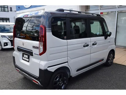 Suzuki Spacia Gear