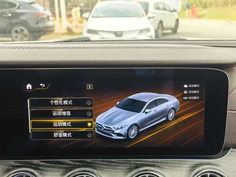 Mercedes-Benz Mercedes-Benz CLS