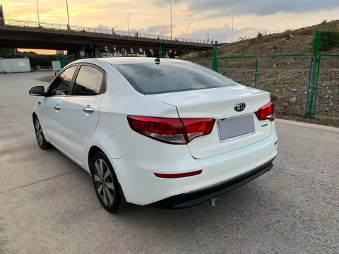 Kia K2