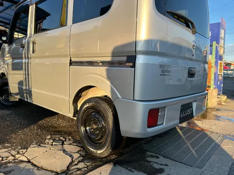 Nissan Clipper