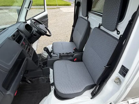 Mitsubishi Minicab Truck