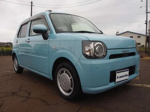 Daihatsu Mira Tocot