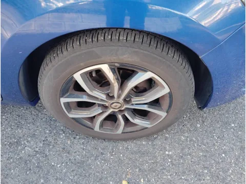 Renault Lutecia