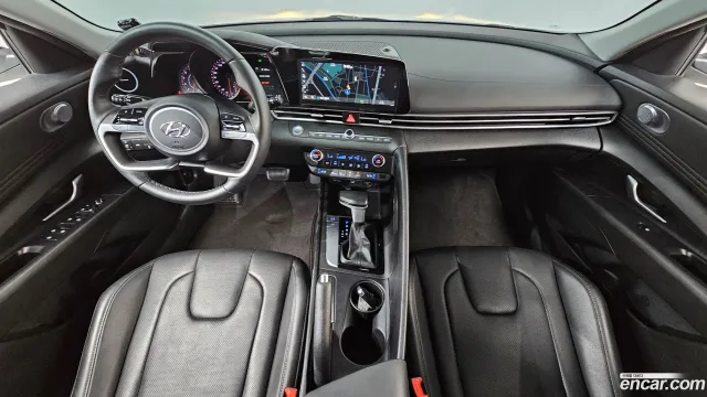 Hyundai Elantra (Avante)