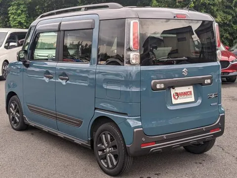 Suzuki Spacia Gear