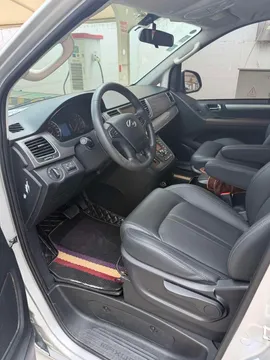 Maxus G10