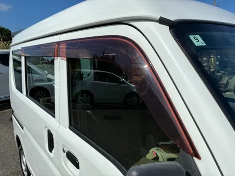 Mitsubishi Minicab Van