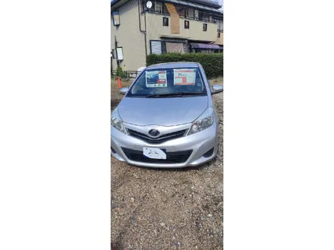 Toyota Yaris (Vitz)