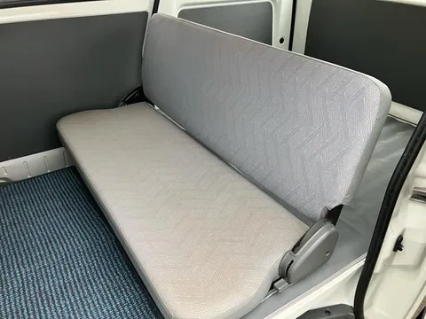 Mitsubishi Minicab Van