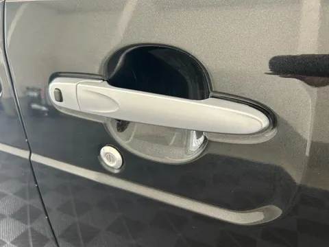 Daihatsu Hijet Caddie