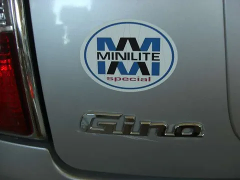 Daihatsu Mira Gino