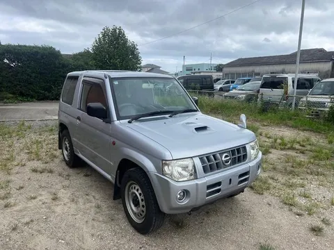 Nissan KIX