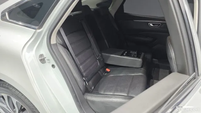 Renault Talisman (SM6)