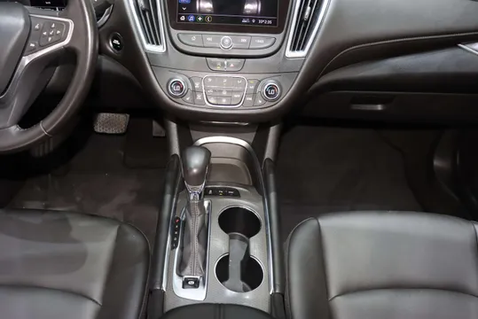 Chevrolet Malibu XL