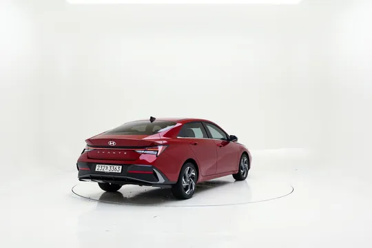 Hyundai Elantra (Avante)