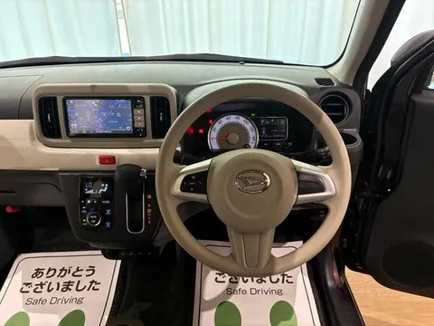 Daihatsu Mira Tocot