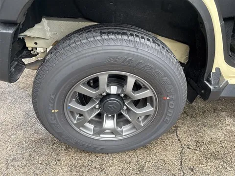 Suzuki Jimny Nomade