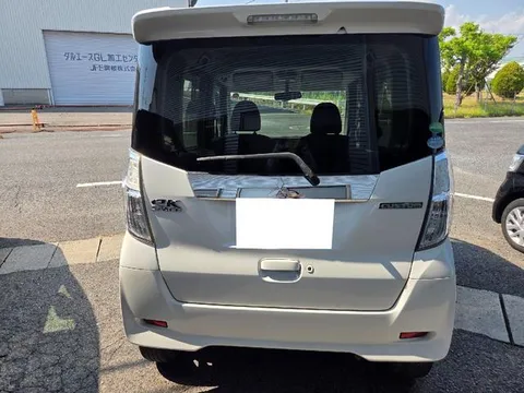 Mitsubishi eK Space Custom