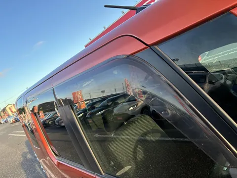 Toyota Pixis Mega