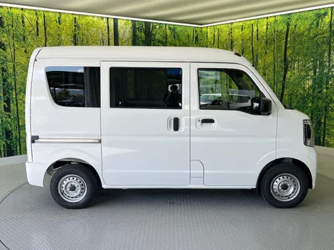 Nissan Clipper