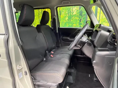 Suzuki Spacia Gear