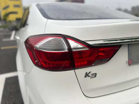 Kia Cerato (K3)
