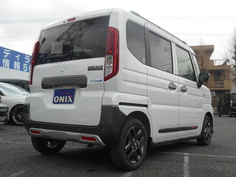 Suzuki Spacia Gear
