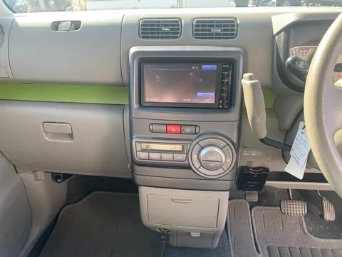 Toyota Pixis Space