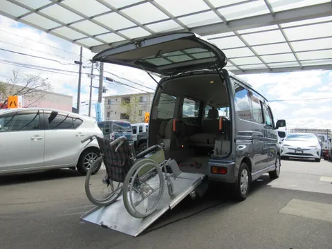 Daihatsu Atrai Wagon