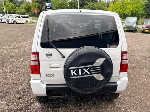 Nissan KIX