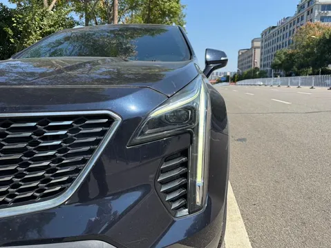Cadillac XT4