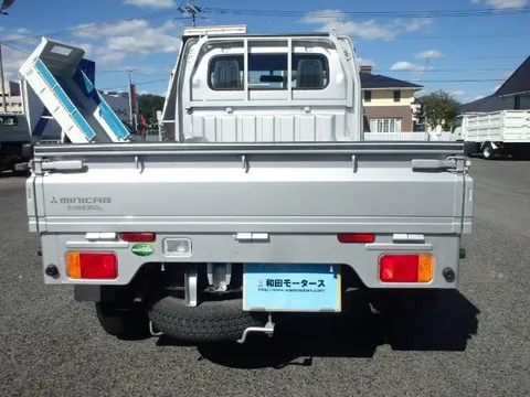 Mitsubishi Minicab Truck