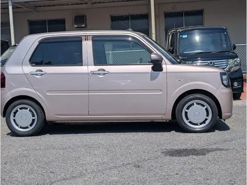 Daihatsu Mira Tocot
