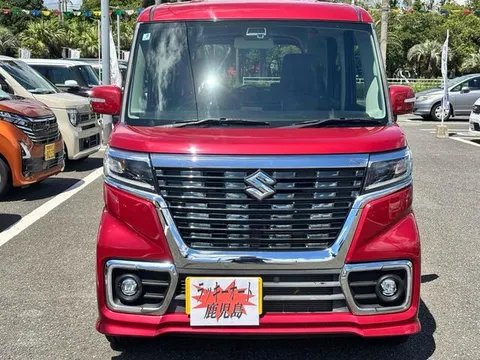 Suzuki Spacia Custom