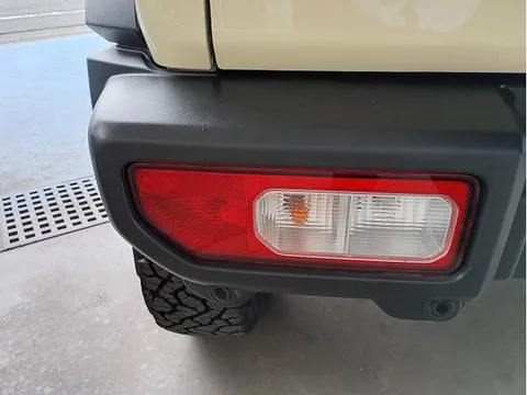 Suzuki Jimny Nomade