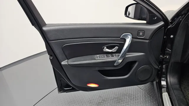 Renault SM5